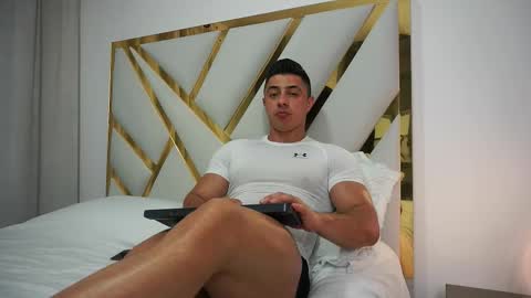 Snapshot of devin_hunter chatting on October 2025 03:35:01 AM Devin Hunter online show from October 2025 03:35:01 AM