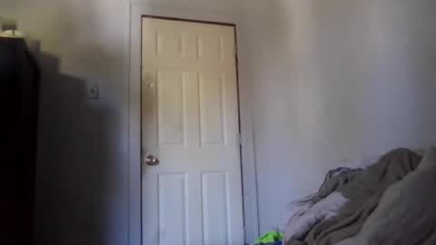 Snapshot of devykitten2018 chatting on October 2025 05:39:01 PM devykitten online show from October 2025 05:39:01 PM