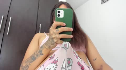 thumb up me please its important online show from January 2025 05:34:02 AM