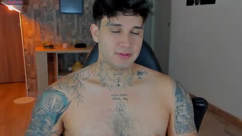 Snapshot of deymon_scott chatting on June 2026 12:32:02 AM JULIAN online show from June 2026 12:32:02 AM