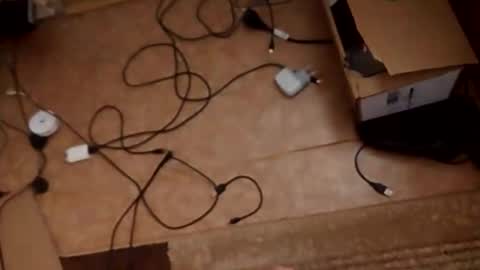 Snapshot of dfgjklkgff chatting on October 2025 12:59:01 PM 22zdenio22 online show from October 2025 12:59:01 PM