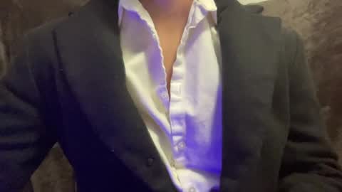 dforu333 online show from July 2026 04:35:02 PM