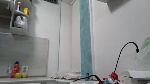 Snapshot of dgesika254182 chatting on January 2025 04:15:01 PM dgesika254182 online show from January 2025 04:15:01 PM