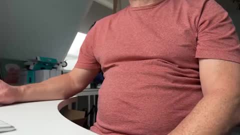 Robbert online show from January 2025 11:00:02 AM