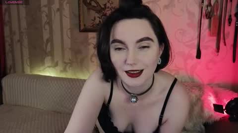 Snapshot of dia__diana chatting on December 2025 01:18:02 PM Diana Di Honey online show from December 2025 01:18:02 PM