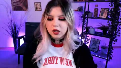 Dia online show from March 2025 09:24:01 PM