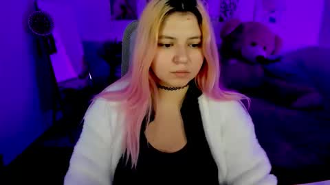 Dia online show from February 2026 07:21:01 PM