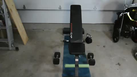 Yeti online show from February 2026 09:57:02 PM