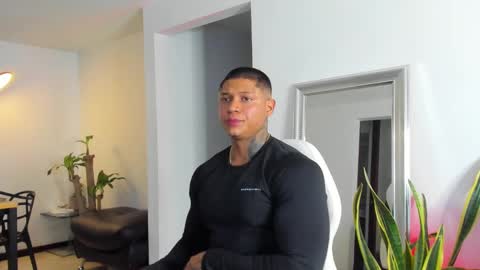 Diego online show from February 2025 02:11:02 AM