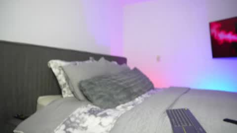 Diego online show from November 2025 11:37:02 PM