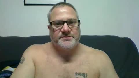 Snapshot of diamond_couple_82 chatting on December 2024 04:43:01 AM diamond_couple_82 online show from December 2024 04:43:01 AM