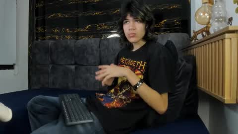 diamond_twink online show from February 2026 01:43:01 PM