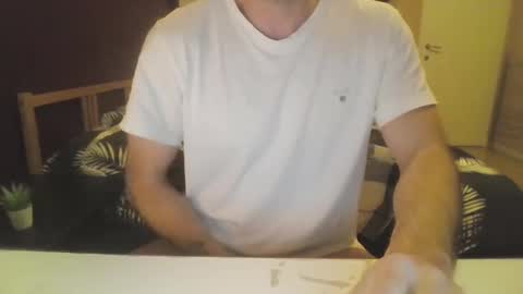 Snapshot of diamond_vi chatting on February 2025 06:35:02 PM diamond_vi online show from February 2025 06:35:02 PM