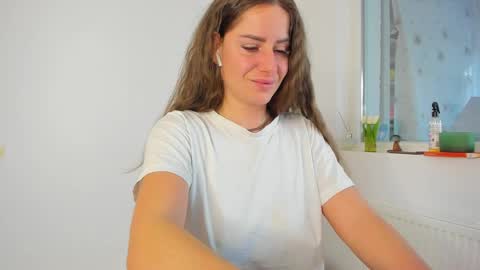 diamondkay_ online show from April 2026 06:03:01 AM