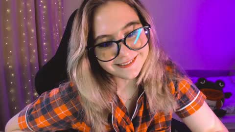 Diana online show from February 2025 09:40:02 AM