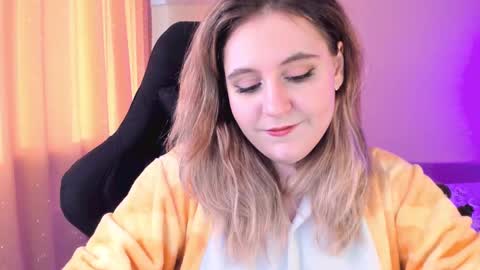 Diana online show from February 2025 01:38:01 PM