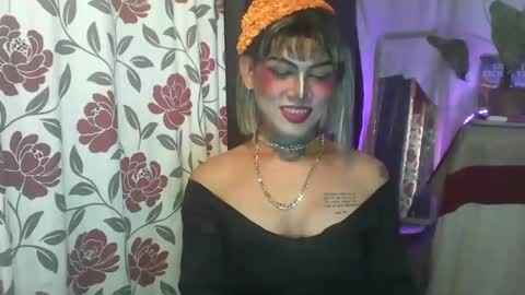 Snapshot of diana_hugex chatting on November 2025 12:35:02 AM kak sakir online show from November 2025 12:35:02 AM