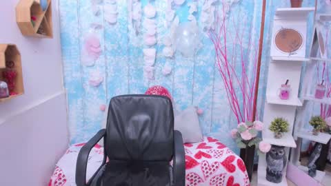 Diana online show from February 2025 01:42:01 AM