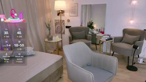 Diana online show from April 2026 02:45:02 PM