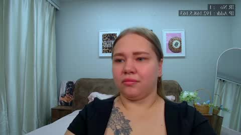 Snapshot of dianakristol chatting on May 2026 06:32:01 AM Diana online show from May 2026 06:32:01 AM