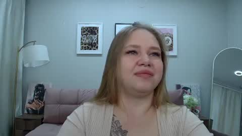 Snapshot of dianakristol chatting on June 2026 06:10:01 PM Diana online show from June 2026 06:10:01 PM