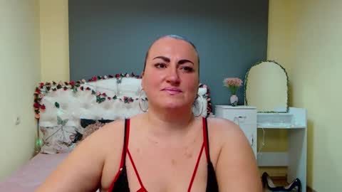 Diana online show from March 2026 07:09:01 PM