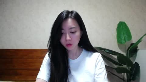 Snapshot of dianamilesr chatting on July 2026 12:44:02 PM dianamilesr online show from July 2026 12:44:02 PM