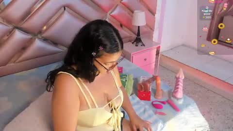 Snapshot of dianasheren chatting on June 2026 09:02:01 PM dianasheren online show from June 2026 09:02:01 PM
