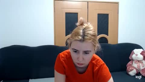 dianasmiey7 online show from February 2025 09:34:02 AM