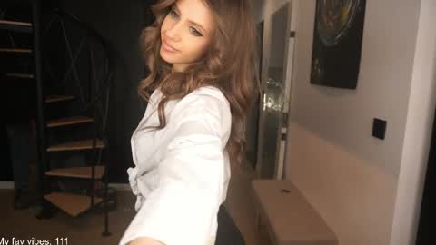 Snapshot of dianastar18 chatting on April 2026 11:13:02 PM dianastar18 online show from April 2026 11:13:02 PM