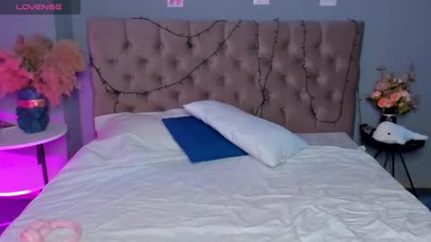 Dianne online show from January 2025 09:21:02 AM