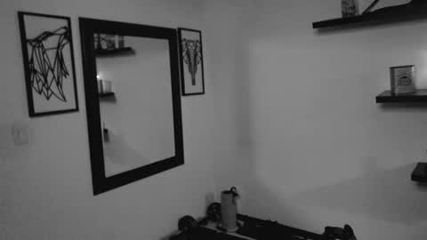 Snapshot of dickdamian_ chatting on December 2024 06:27:01 PM Damin online show from December 2024 06:27:01 PM