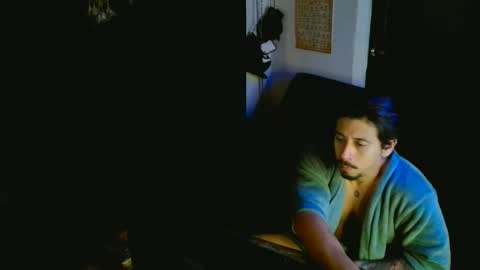 Snapshot of dickdamian_ chatting on December 2024 09:39:02 AM Damin online show from December 2024 09:39:02 AM