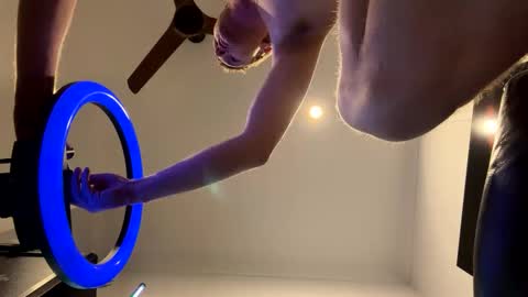 Snapshot of dickeddownunder chatting on November 2025 04:56:01 PM dickeddownunder online show from November 2025 04:56:01 PM