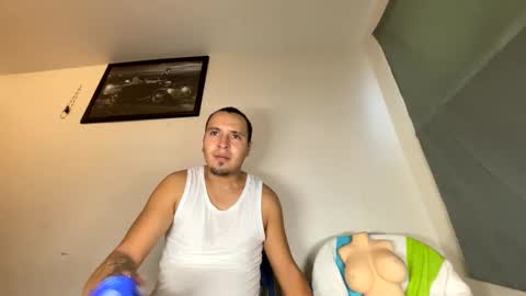 Snapshot of dickemdown93est chatting on October 2025 06:09:01 PM dickemdown93est online show from October 2025 06:09:01 PM