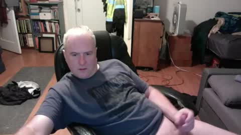 Snapshot of dickflasher5 chatting on December 2024 05:16:01 PM Richard Fleischer online show from December 2024 05:16:01 PM