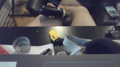 dickrb1984 online show from February 2025 11:09:01 AM