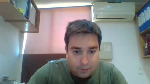 Snapshot of diegoox_cat chatting on December 2024 06:55:01 PM Diego online show from December 2024 06:55:01 PM