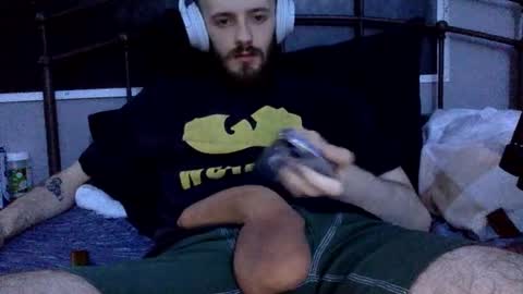 Snapshot of digbicknik chatting on February 2025 10:15:02 AM digbicknik online show from February 2025 10:15:02 AM