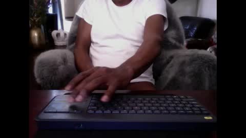 The Digital Pimp.... online show from March 2026 01:59:02 PM