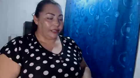 Mariana online show from December 2024 11:10:02 PM