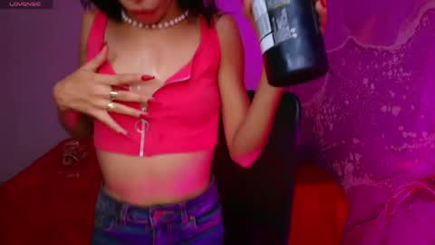 Snapshot of diiosa_latina chatting on May 2026 10:11:02 PM diiosa_latina online show from May 2026 10:11:02 PM