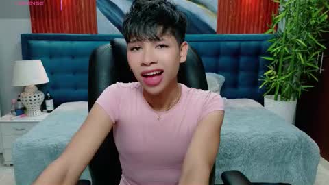  DILAN online show from February 2026 06:33:01 PM