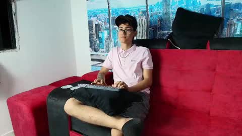 dilan cock  online show from January 2025 12:47:01 AM