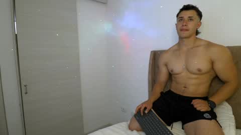 Dilan Coy online show from April 2026 08:53:01 PM