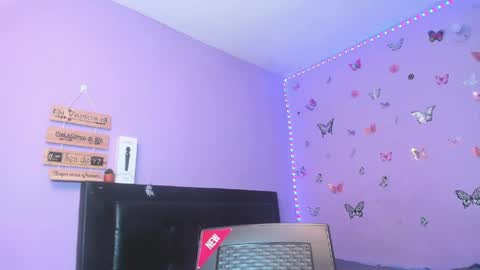 dilay__x online show from April 2026 03:18:01 AM