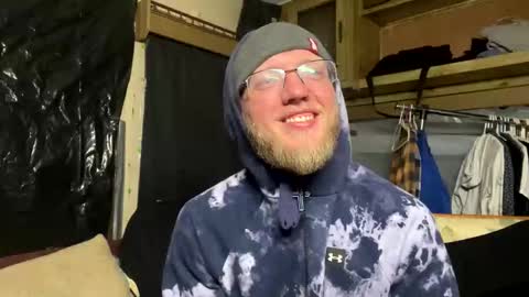 Snapshot of dilf_96 chatting on January 2026 10:29:02 AM Daddy online show from January 2026 10:29:02 AM