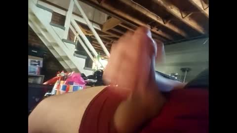 Snapshot of dilf_watchme chatting on September 2025 06:10:02 PM Mr. Dilf online show from September 2025 06:10:02 PM