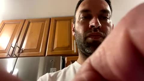 Snapshot of dilfofthenextdoor42 chatting on October 2025 02:41:01 AM dilfofthenextdoor42 online show from October 2025 02:41:01 AM