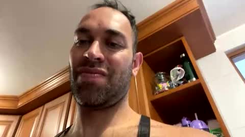 Snapshot of dilfofthenextdoor42 chatting on November 2025 03:56:02 PM dilfofthenextdoor42 online show from November 2025 03:56:02 PM